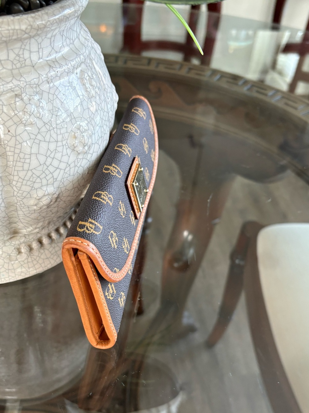 🤎🤎DOONEY & BOURKE BLAKELY CONTINENTAL SIGNATURE MONOGRAM WALLET! 🤎🤎 - Picture 3 of 7